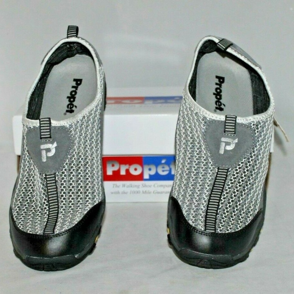 Men's Propet Escape Walking Shoes